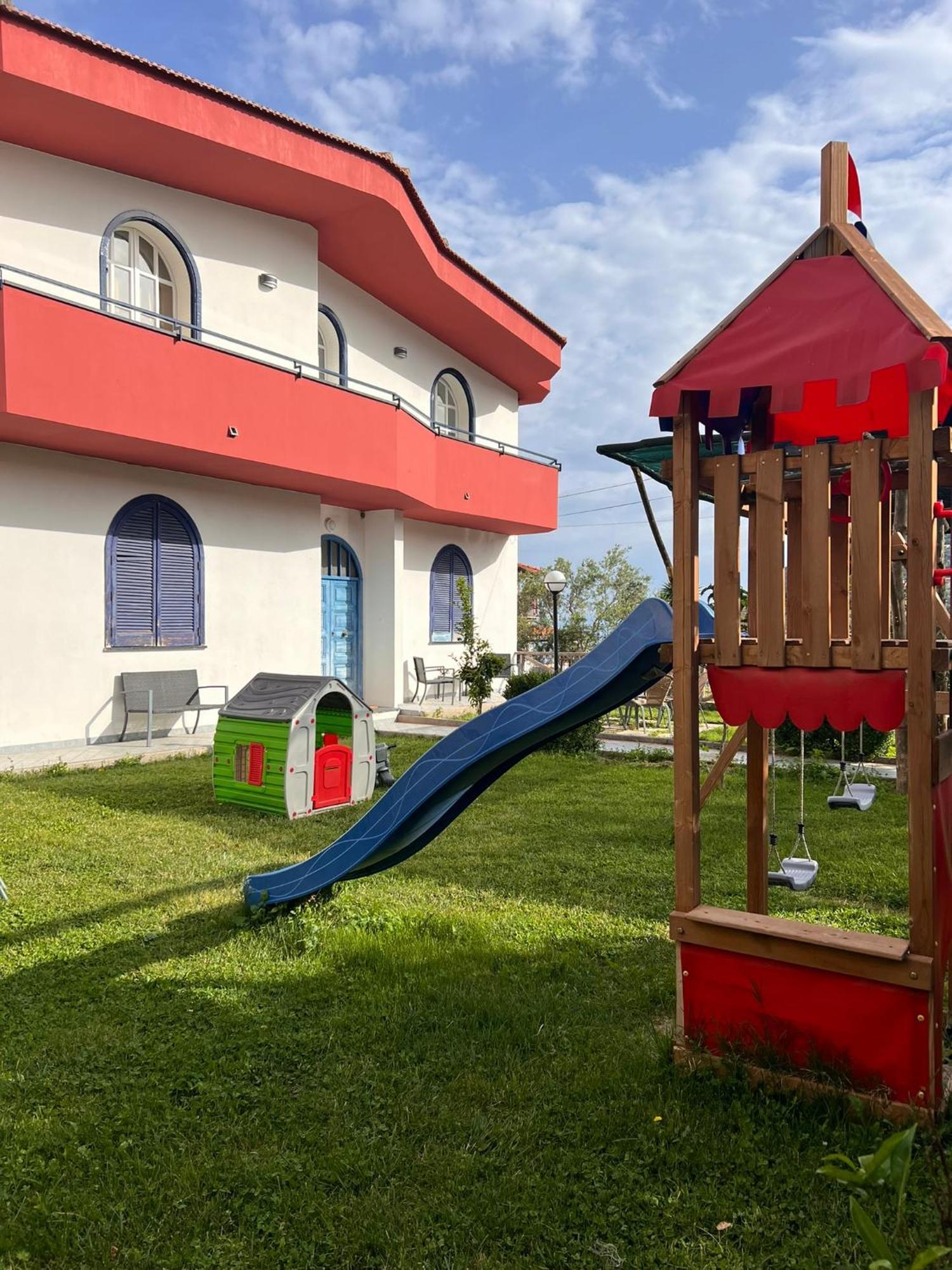 Villa Somma Apartments Pimonte Zewnętrze zdjęcie