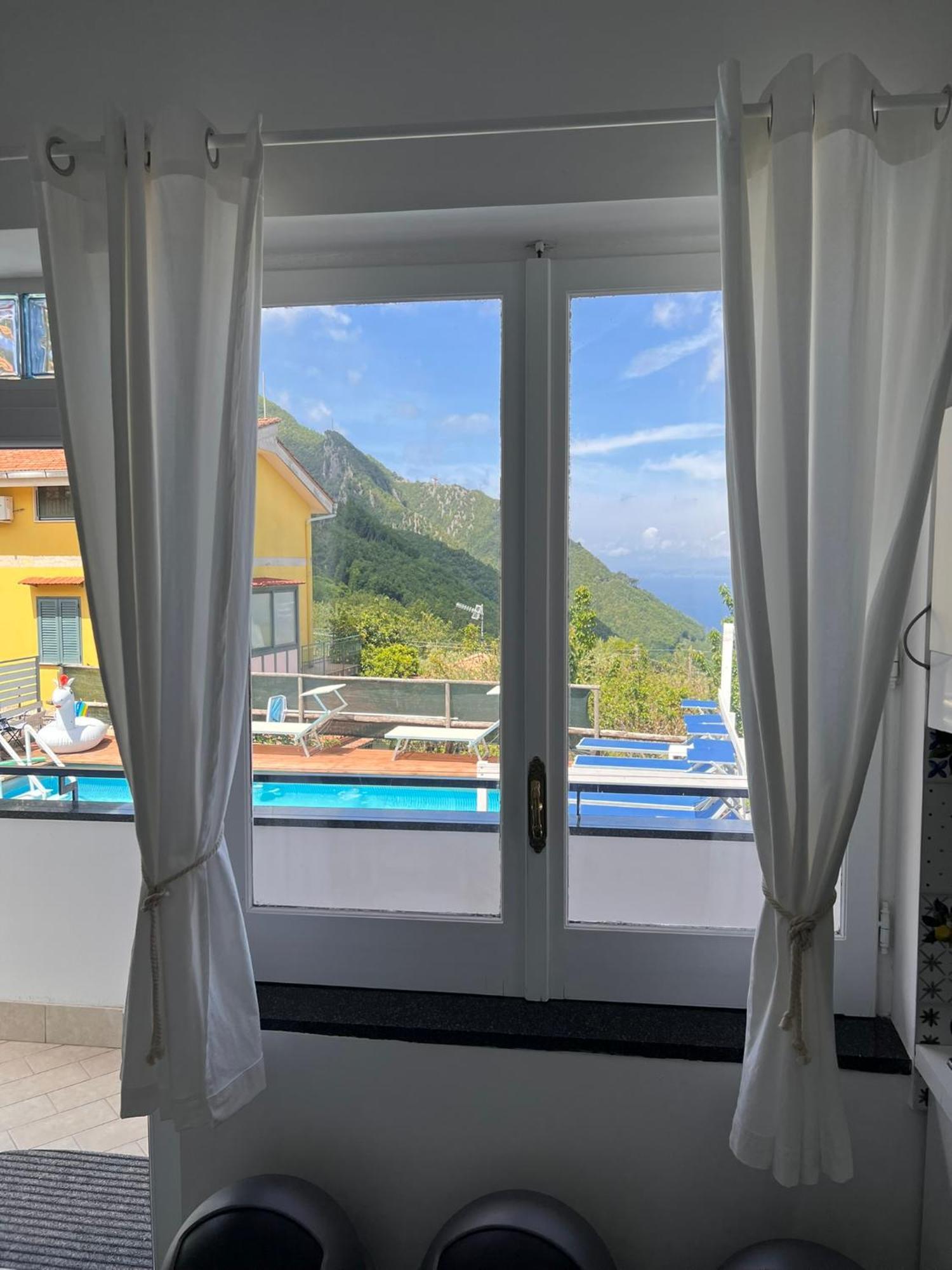 Villa Somma Apartments Pimonte Zewnętrze zdjęcie